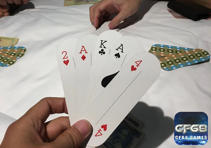 Rút hay dừng đúng lúc dựa vào tổng điểm, cấu trúc bài và lá nhà cái để tối ưu cơ hội thắng